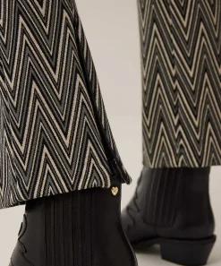 Brax Jacquard Kick Flare Broek Malou