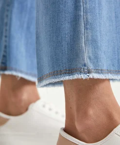 Brax Kick Flare Jeans Shakira