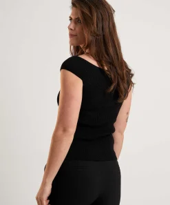 Caroline Biss Off-Shoulder Top Met Knopen