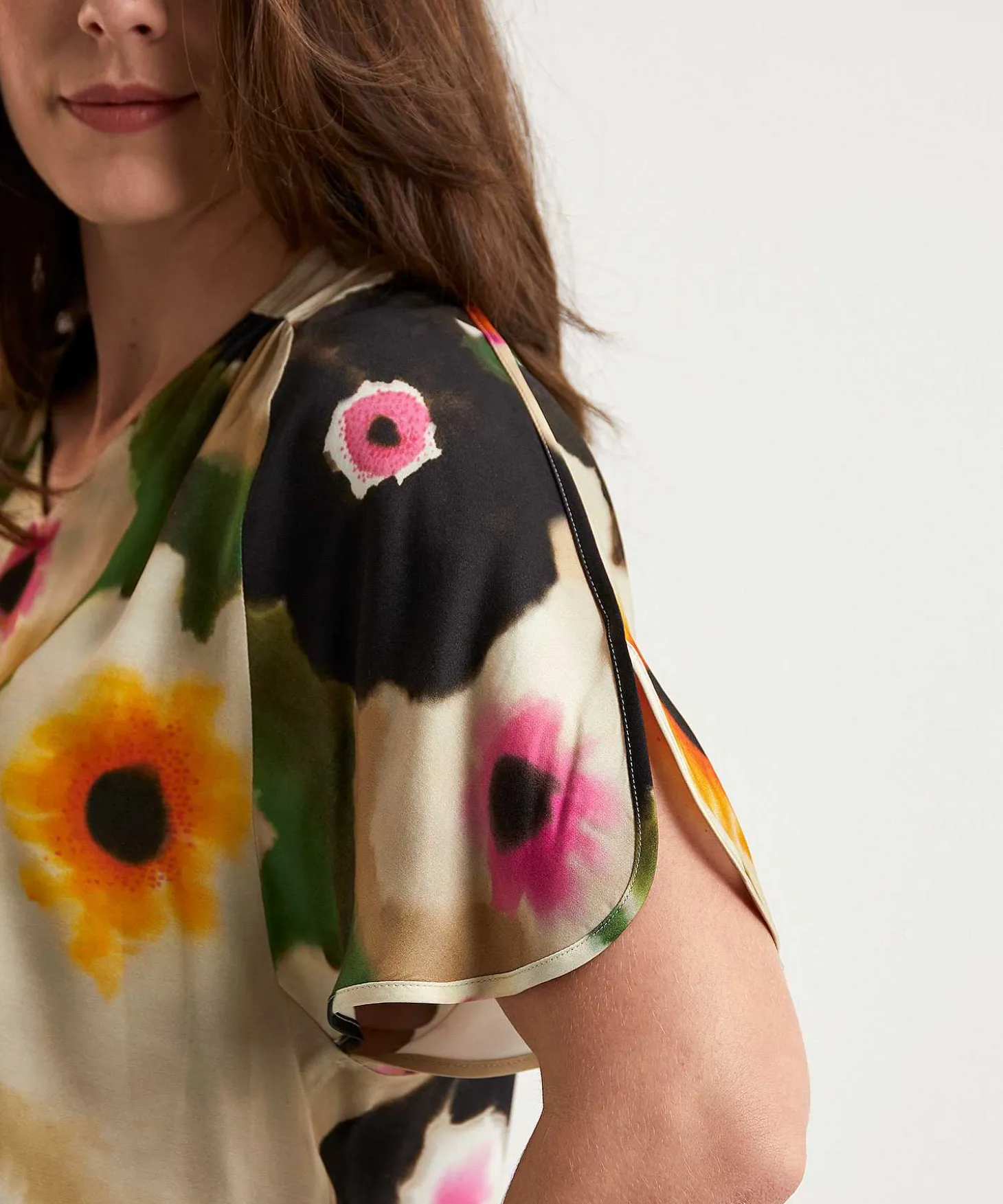 Caroline Biss Silky Blouse Fancy Flower