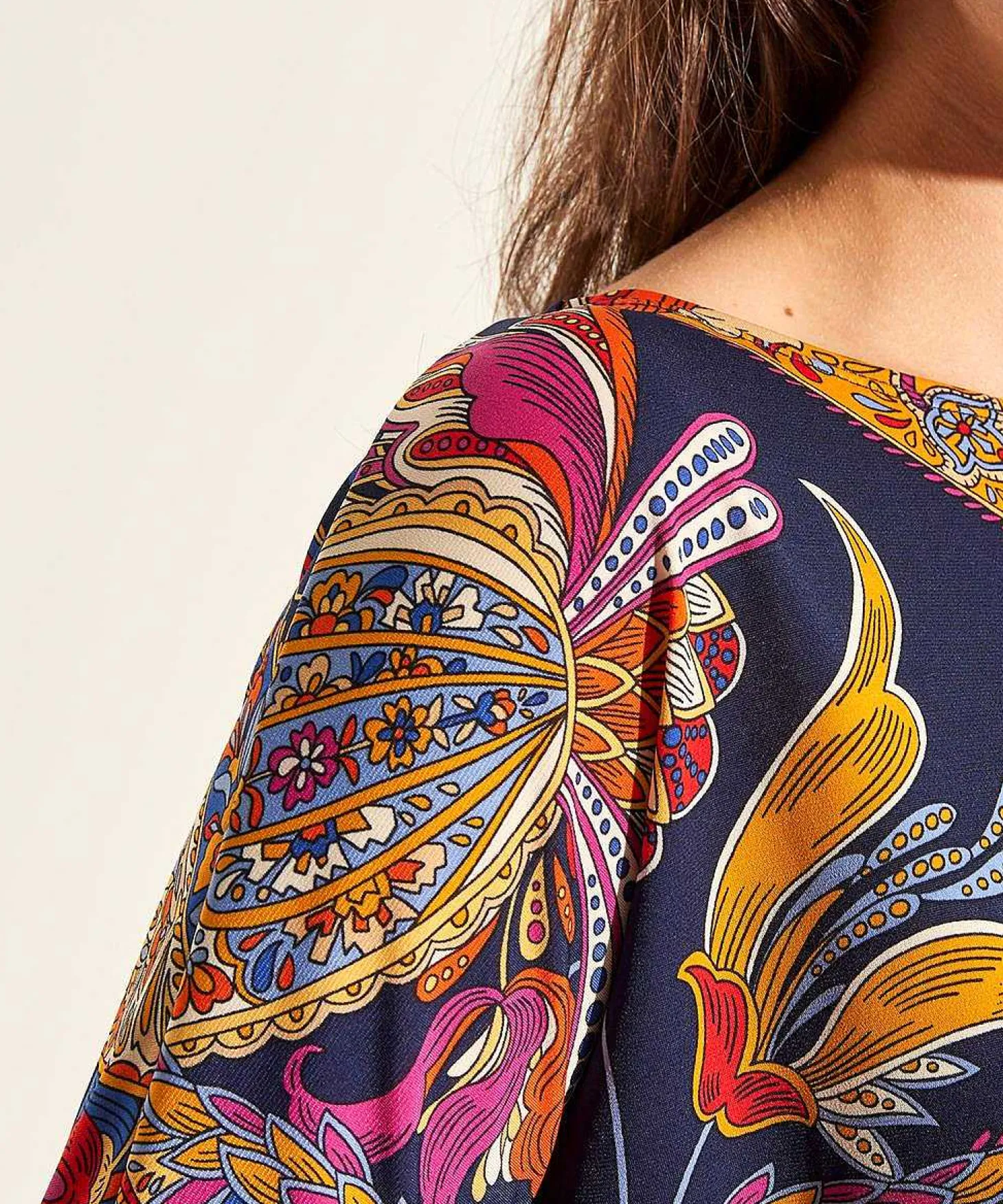 Giulia E Tu Slinky Top Multicolor Paisley