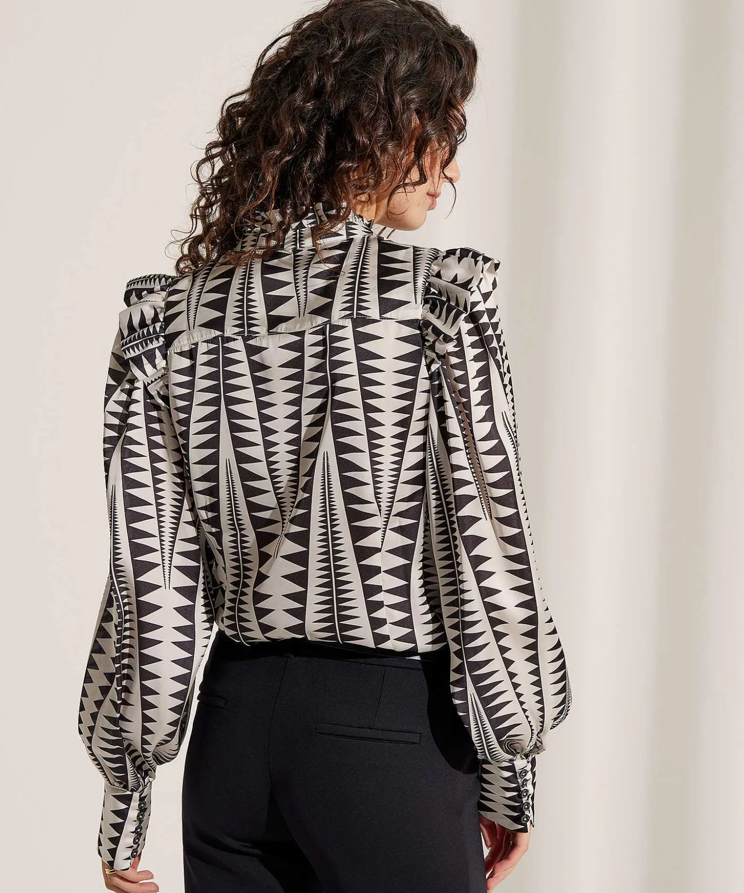 Jane Lushka Silky Blouse Grafische Print Kim