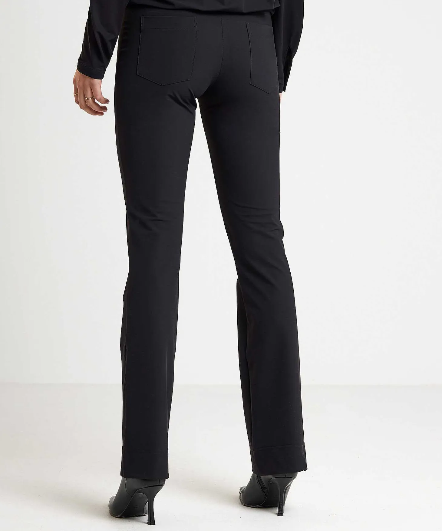 Japan Tky Flared Broek Travelstof Zaya