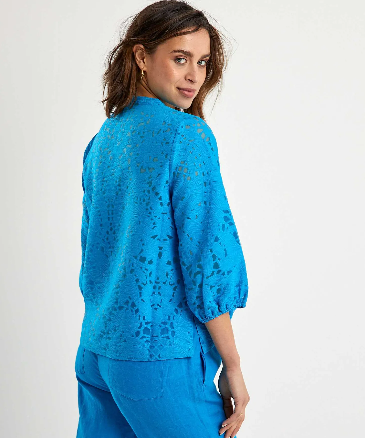 Kyra Ausbrenner Blouse Bloemen Tamara