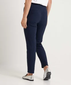 Kyra Broek Jacquard Sam