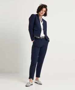 Kyra Broek Jacquard Sam