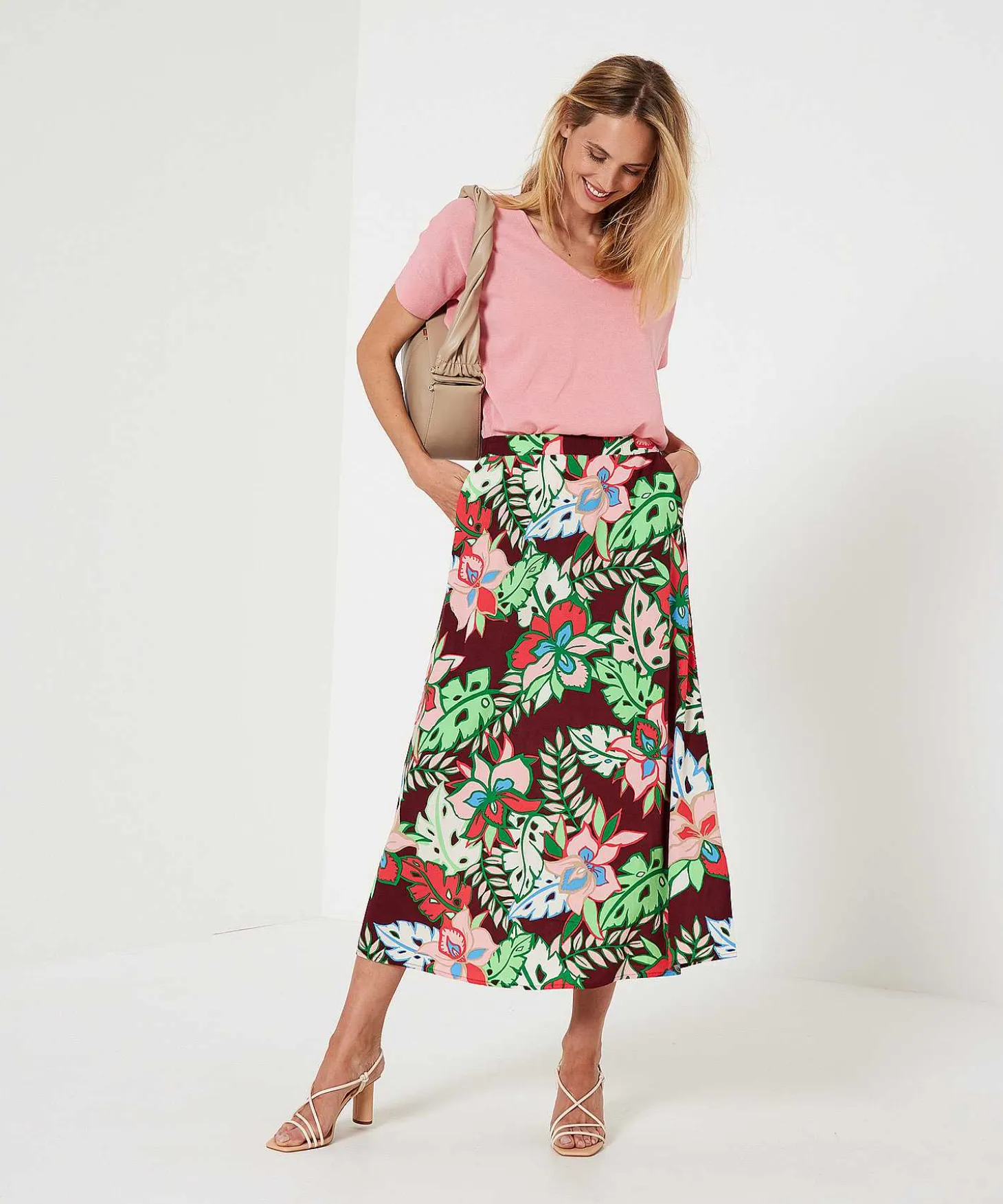 Kyra Rok Tropical Flower Muss