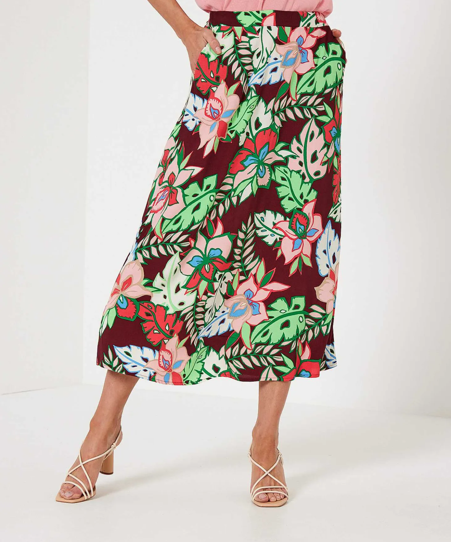 Kyra Rok Tropical Flower Muss