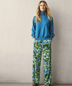 Kyra Silky Broek Flower Agatha