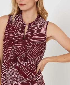 Kyra Strokenjurk Lijnprint Ria