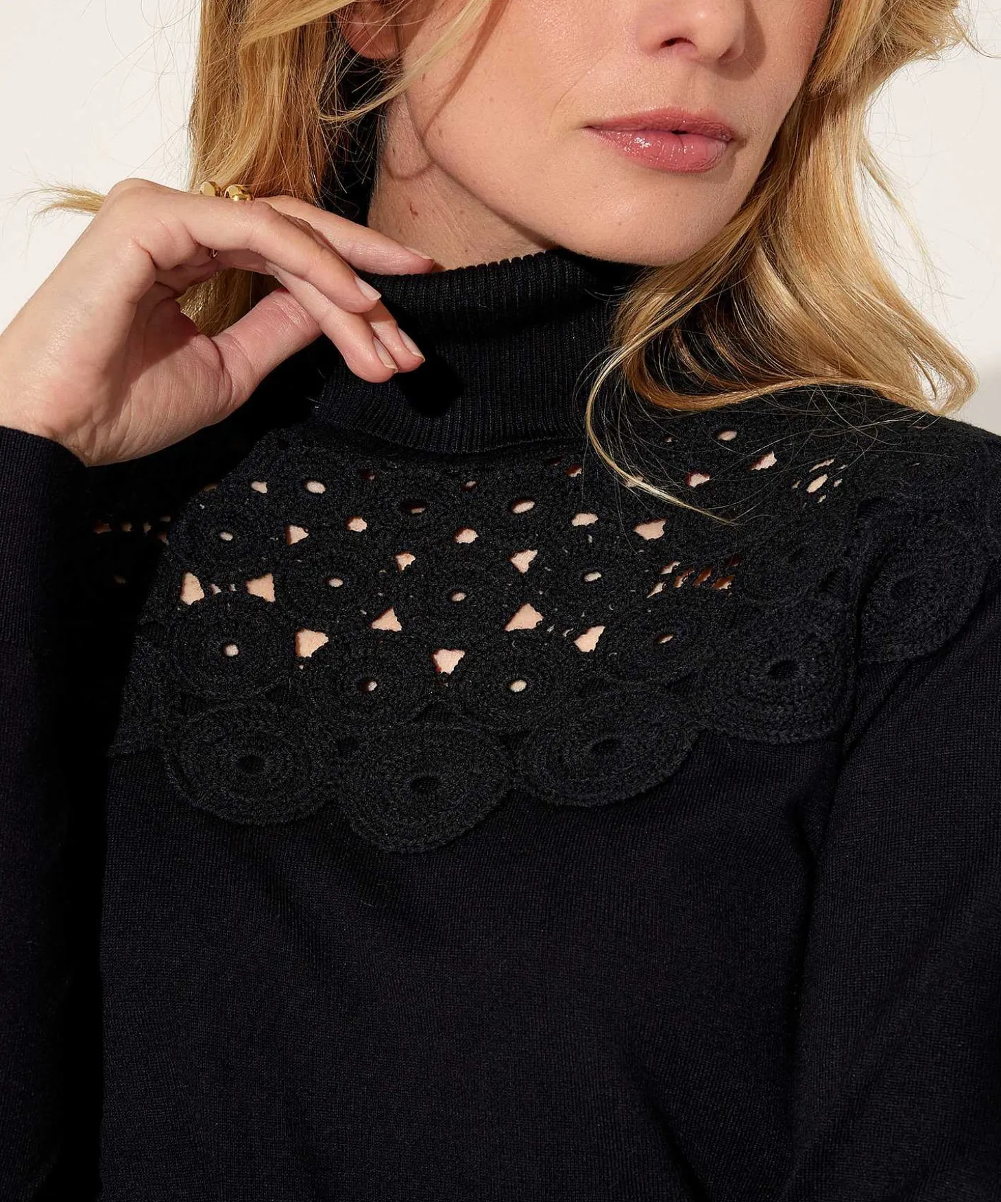 Leo & Ugo Coltrui Flower Gehaakt