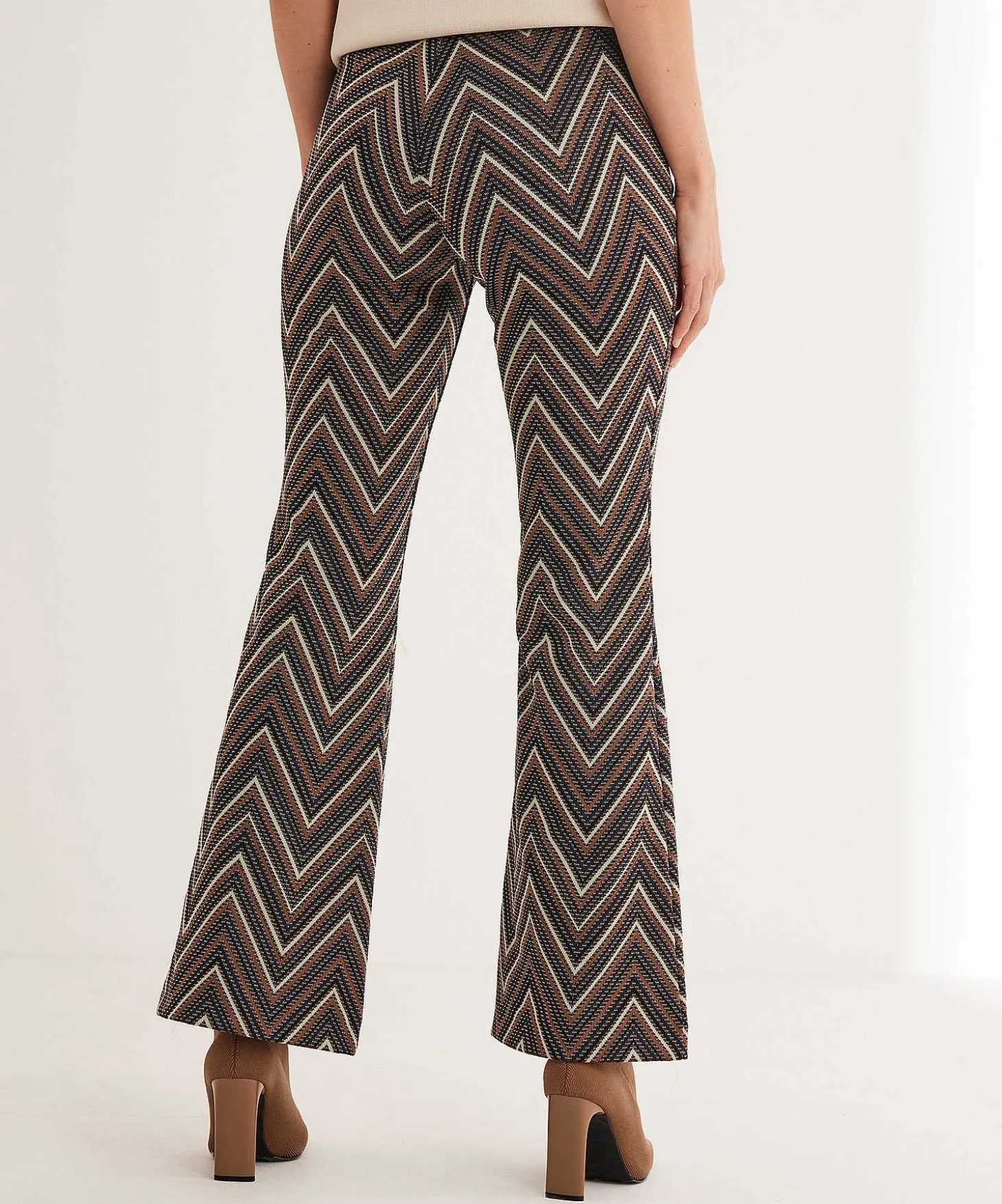 Mac Jeans Bootcut Broek Zigzag Jacquard