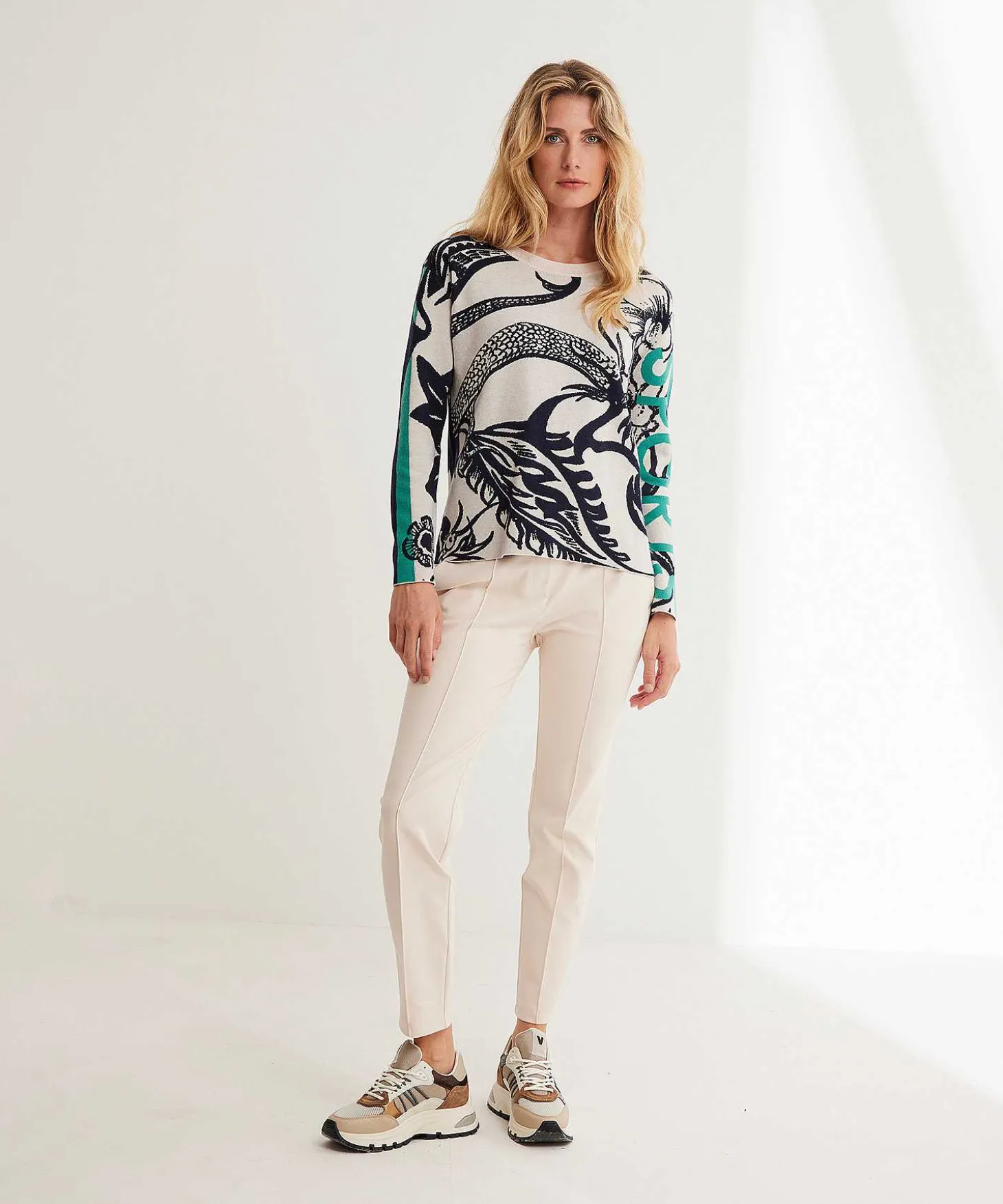 Marc Cain Sports Jacquard Trui Met Bloemenprint En Bies