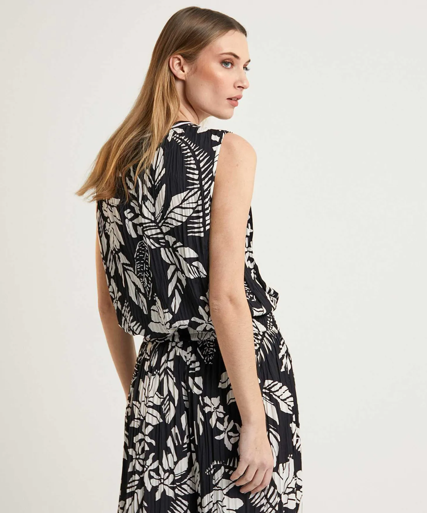 Marc Cain Sports Plisse Top Bloemenprint