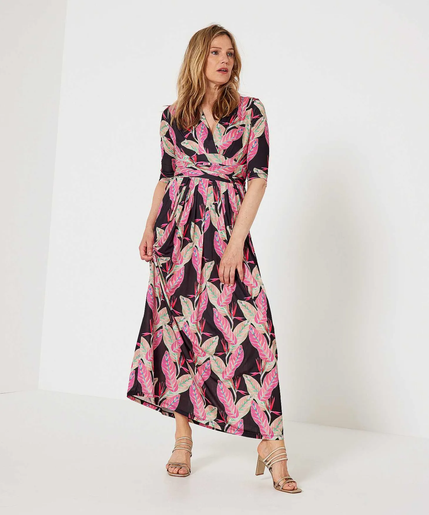 Marivie Slinky Maxi Jurk Leaves