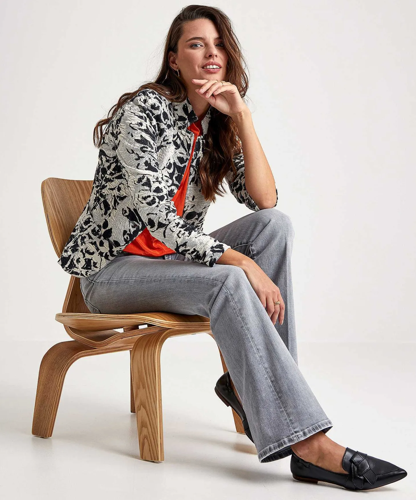 Ml Collections Structuur Blazer Bloemen Zwart Wit