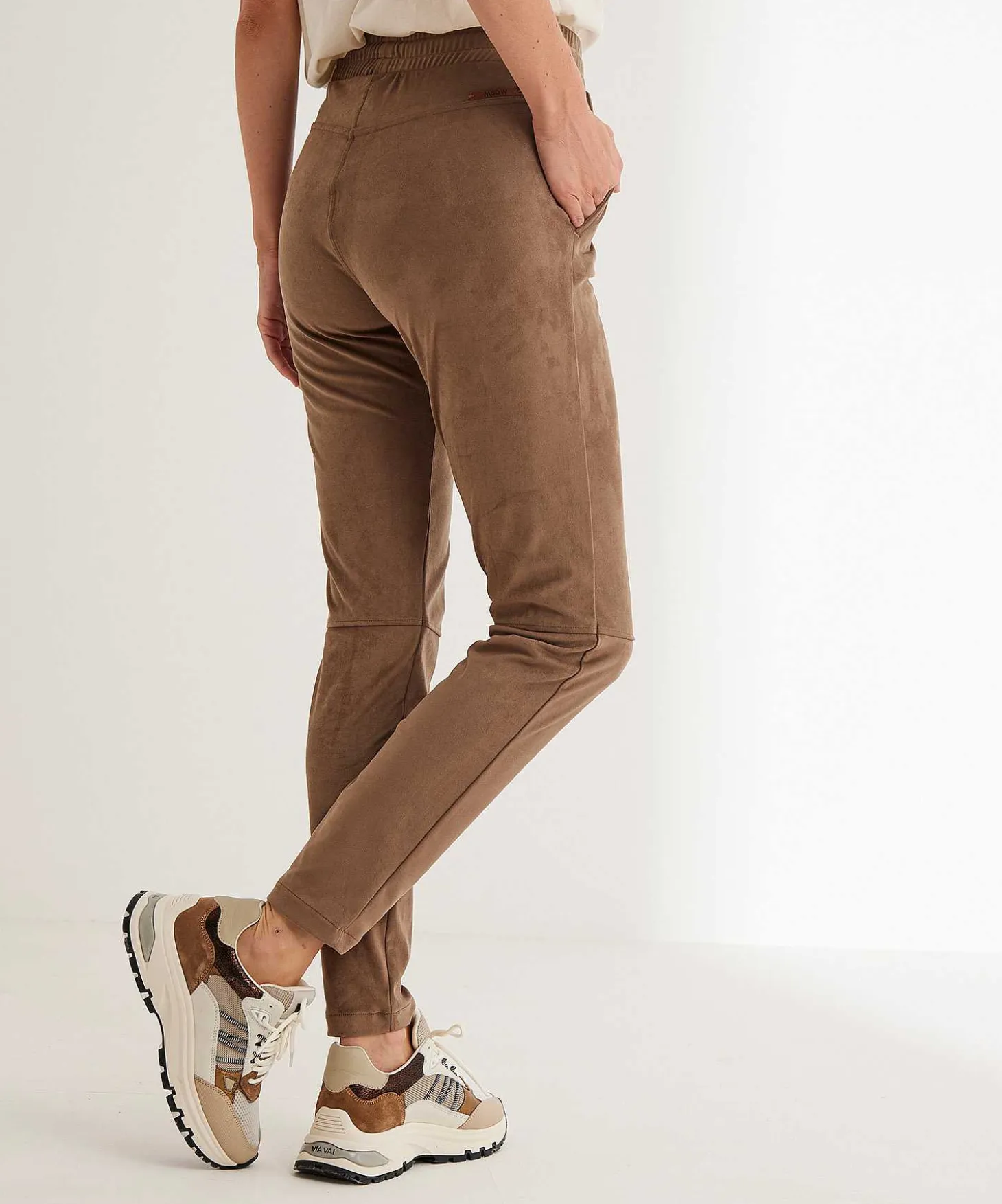 Moscow Suedine Jogger Berlind