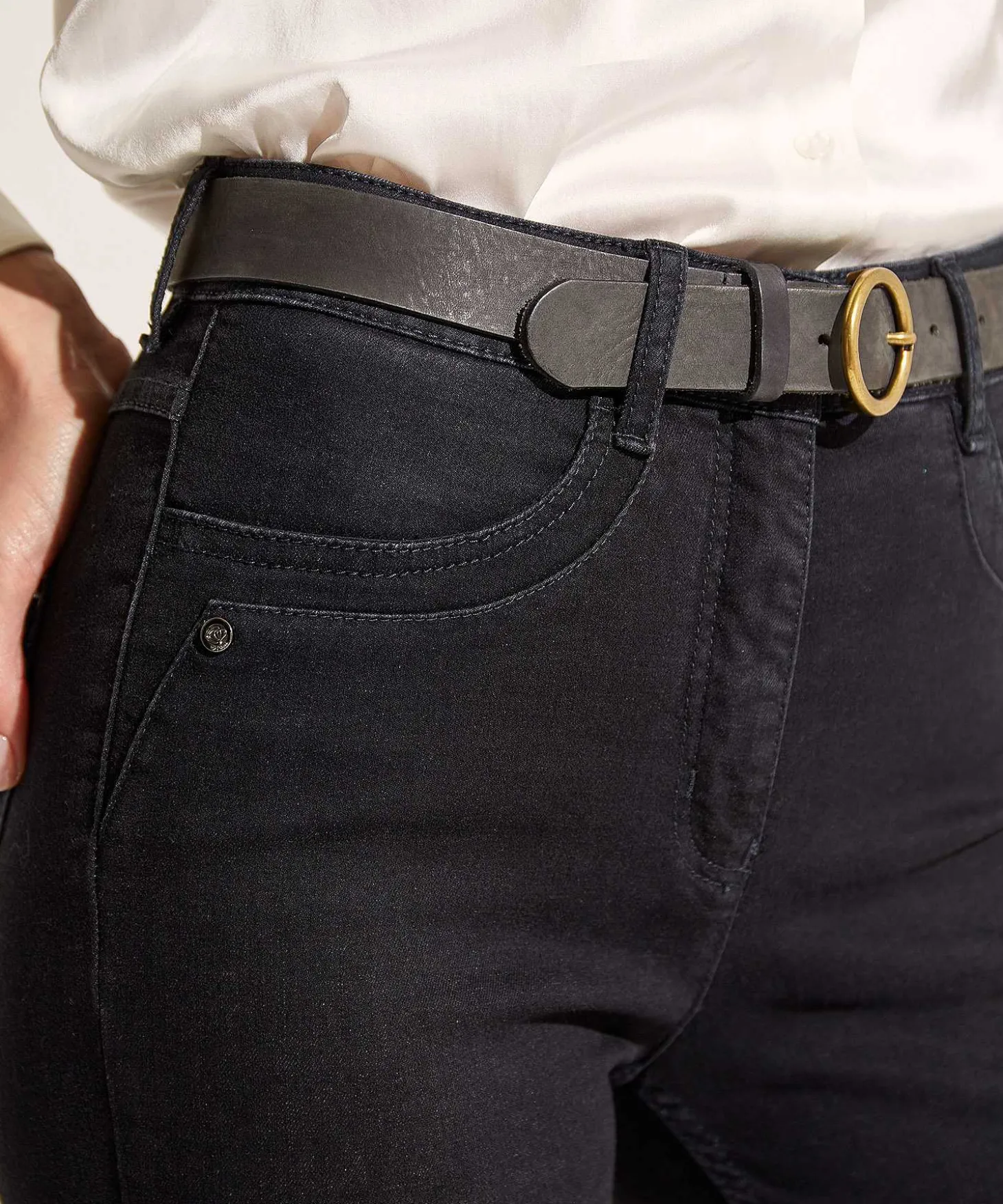 Toni Slim Fit Jeans Be Loved