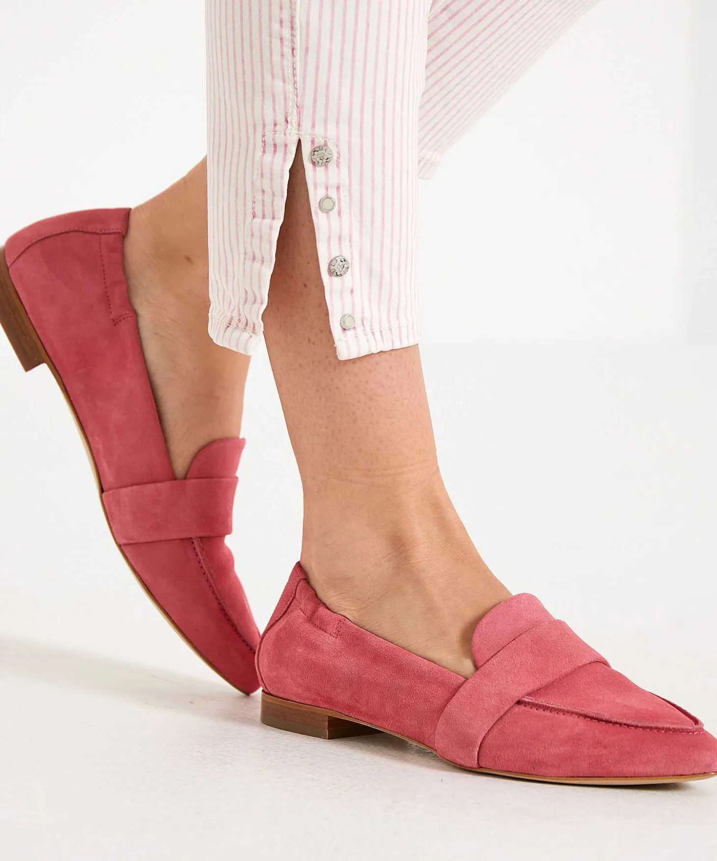 Via Vai Suede Loafer Naomi Suite